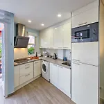 Apartman Palms2beach - 200m Met Airco En Wifi *