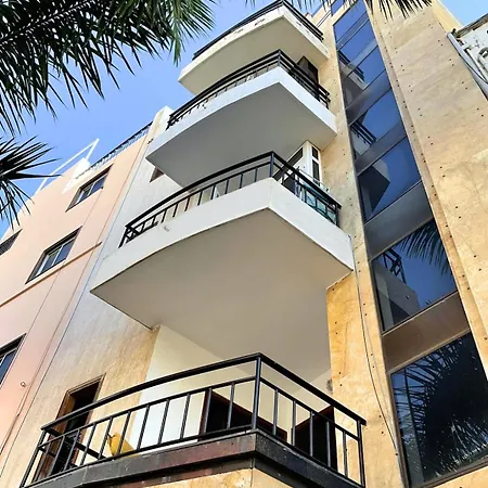 아파트 Palms2beach - 200m Met Airco En Wifi