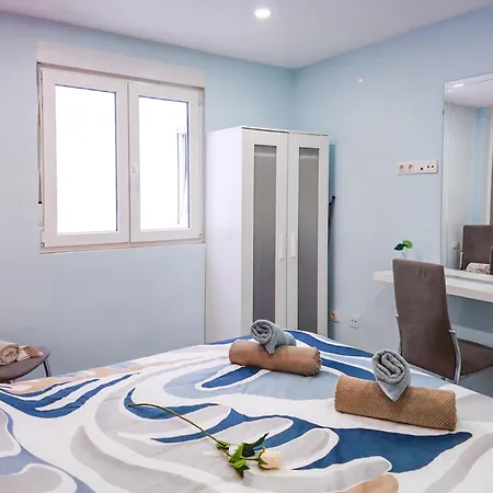 Palms2beach - 200m Met Airco En Wifi * 로스크리스티아노스
