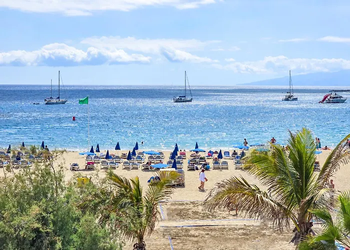 Palms2beach - 200m Met Airco En Wifi 公寓